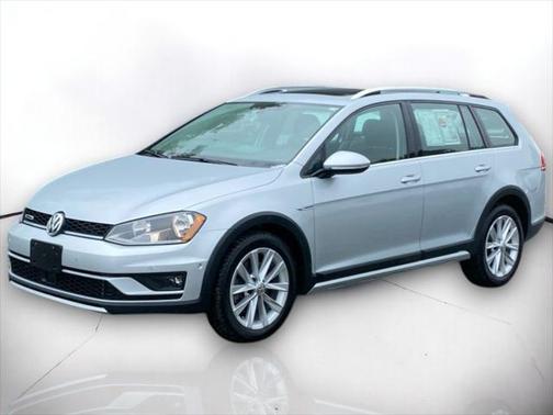 2017 Volkswagen Golf Alltrack TSI SE
