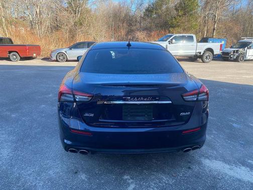 2021 Maserati Ghibli S Q4