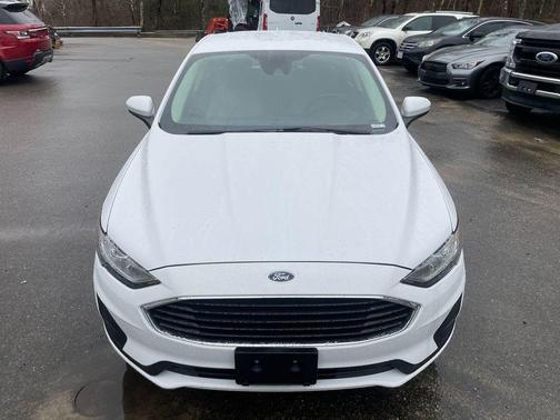 Oxford White 2020 Ford Fusion S
