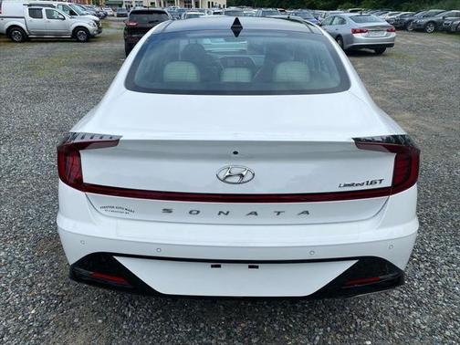 2022 Hyundai SONATA Limited