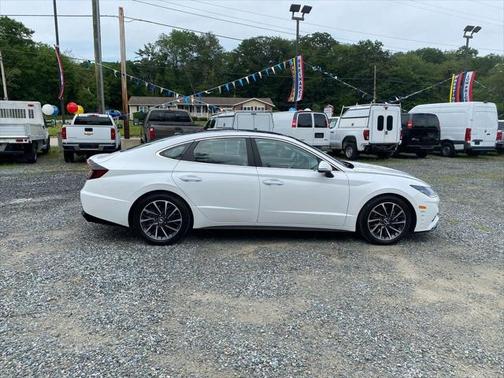 2022 Hyundai SONATA Limited