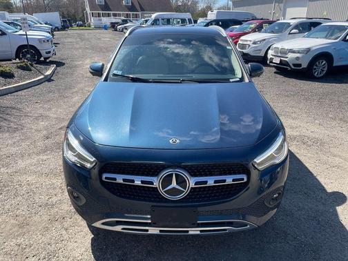 2021 Mercedes-Benz GLA 250 Base 4MATIC