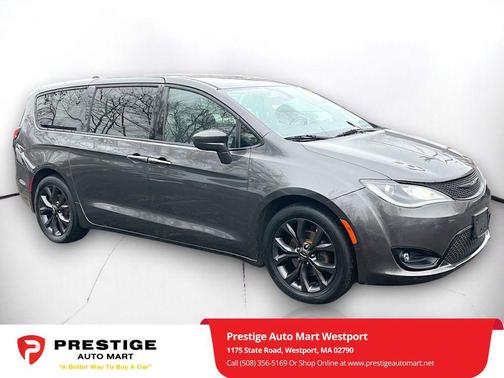 2018 Chrysler Pacifica Touring Plus