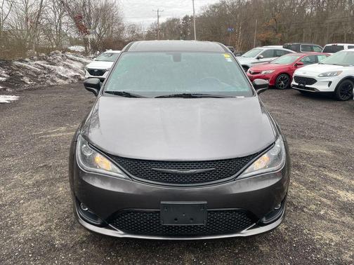 2018 Chrysler Pacifica Touring Plus