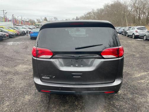 2018 Chrysler Pacifica Touring Plus