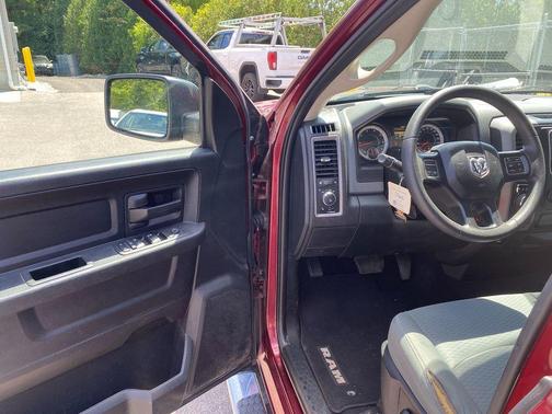 2017 RAM 1500 Express