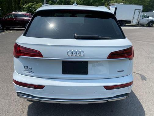 2021 Audi Q5 45 Premium Plus