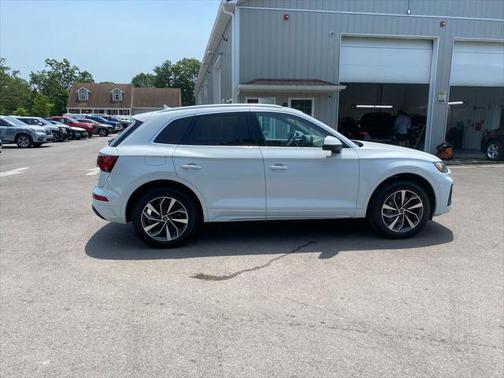 2021 Audi Q5 45 Premium Plus