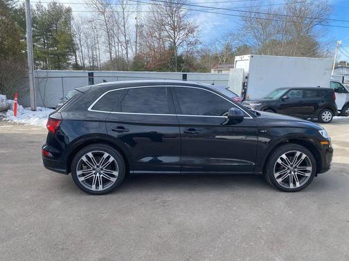 2018 Audi SQ5 3.0T Premium Plus