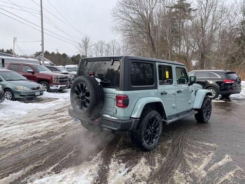 2023 Jeep Wrangler 4xe Sahara