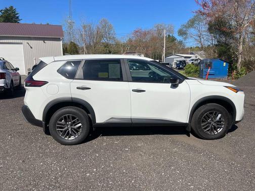 Glacier White 2023 Nissan Rogue S