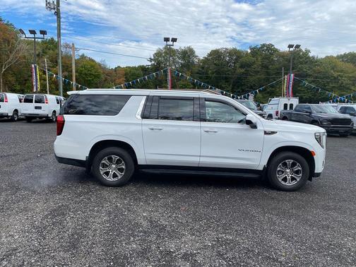 2021 GMC Yukon XL SLE