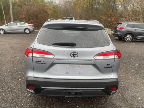 2024 Toyota Corolla Hybrid SE