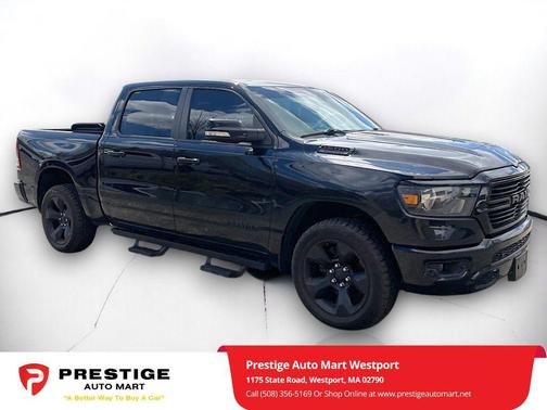 Diamond Black Crystal Pearlcoat 2019 RAM 1500 Big Horn