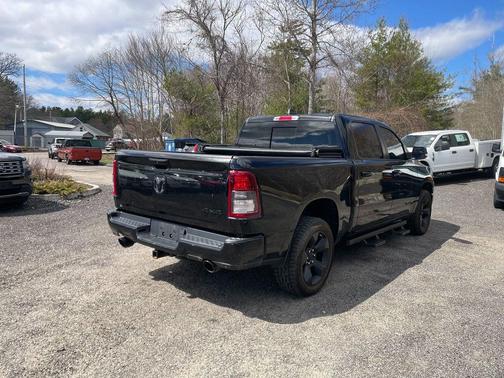 Diamond Black Crystal Pearlcoat 2019 RAM 1500 Big Horn