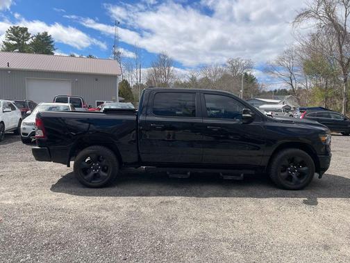 Diamond Black Crystal Pearlcoat 2019 RAM 1500 Big Horn
