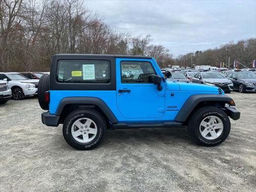 2017 Jeep Wrangler Sport