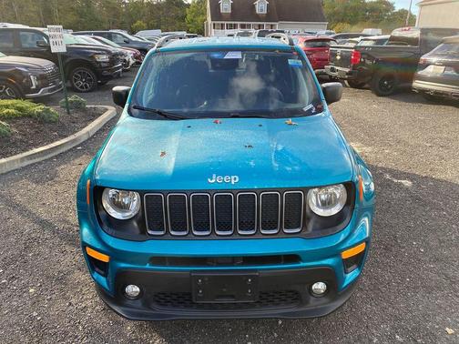 2022 Jeep Renegade Latitude