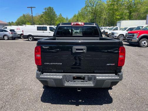 Black 2022 Chevrolet Colorado ZR2