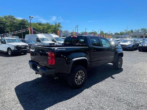 Black 2022 Chevrolet Colorado ZR2