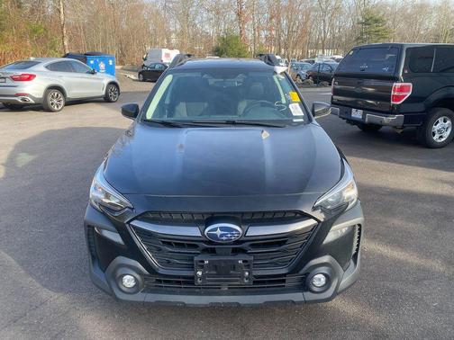 2023 Subaru Outback Premium