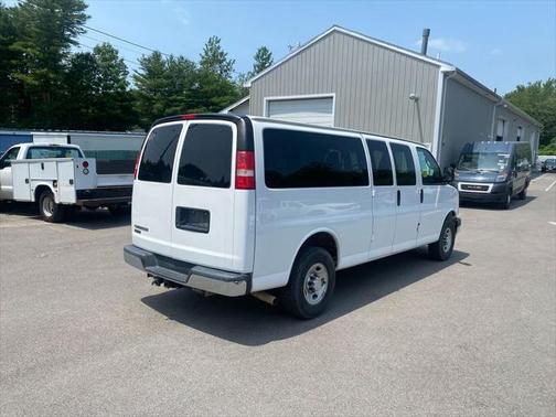 2017 Chevrolet Express 3500 LT