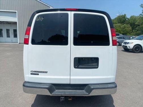 2017 Chevrolet Express 3500 LT