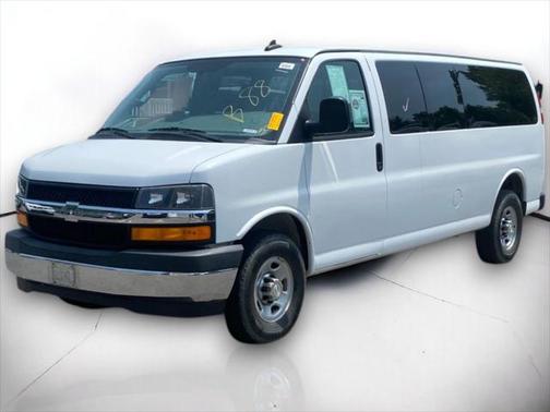 2017 Chevrolet Express 3500 LT