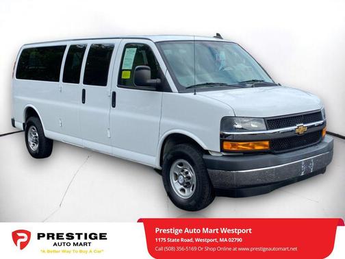 2017 Chevrolet Express 3500 LT