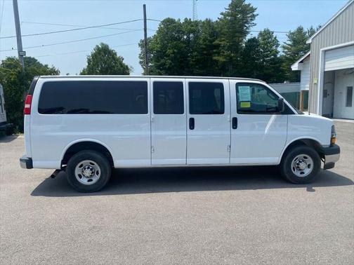 2017 Chevrolet Express 3500 LT