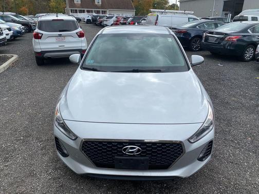 2018 Hyundai Elantra GT Base