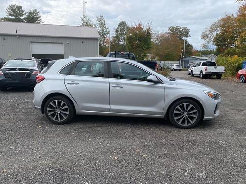 2018 Hyundai Elantra GT Base