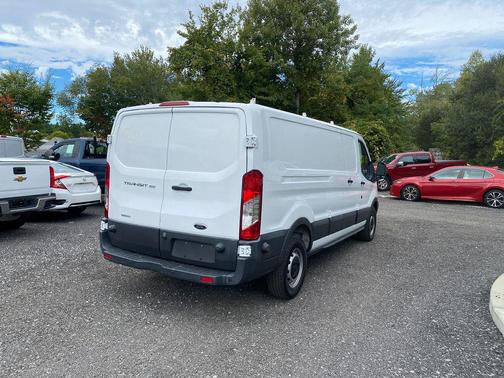 2017 Ford Transit-150 Base