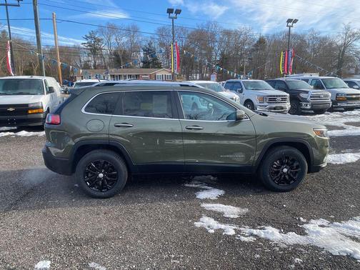 2019 Jeep Cherokee Latitude
