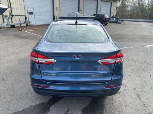 2019 Ford Fusion S