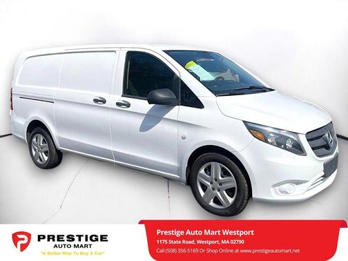 2017 Mercedes-Benz Metris Base