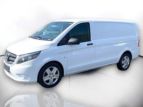 2017 Mercedes-Benz Metris Base