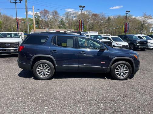 Dark Sapphire Blue Metallic 2017 GMC Acadia SLE-2