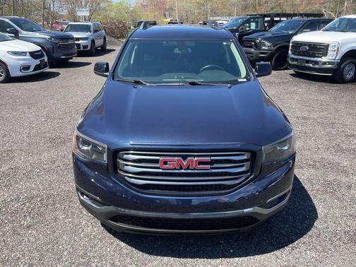 Dark Sapphire Blue Metallic 2017 GMC Acadia SLE-2