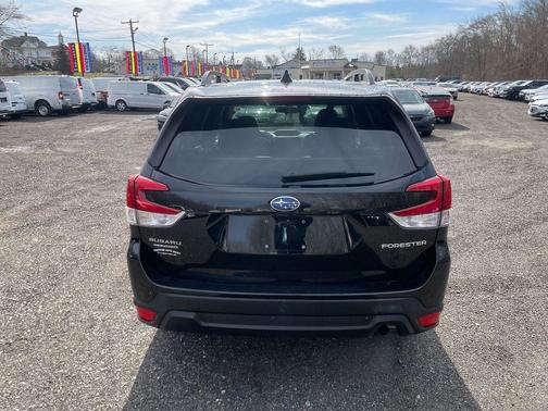 Crystal Black Silica 2020 Subaru Forester Premium