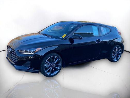 2020 Hyundai Veloster 2