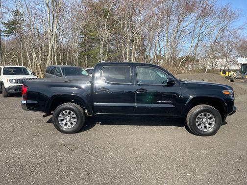 2018 Toyota Tacoma SR5