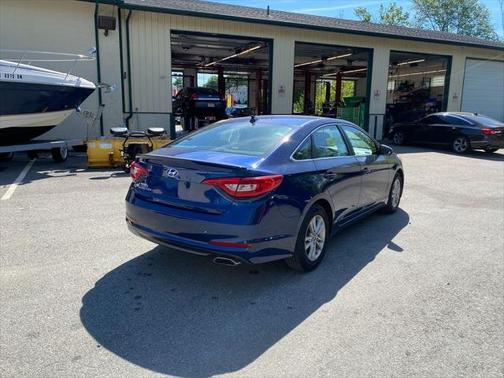 2015 Hyundai SONATA SE