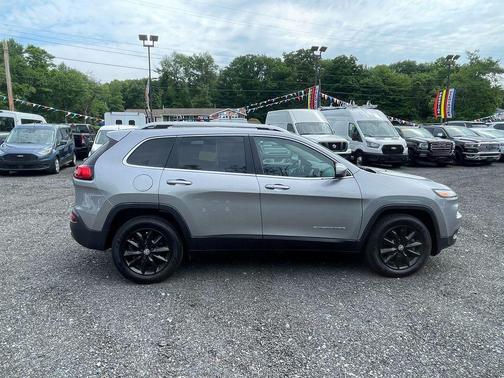 Billet Silver Metallic Clearcoat 2017 Jeep Cherokee Limited