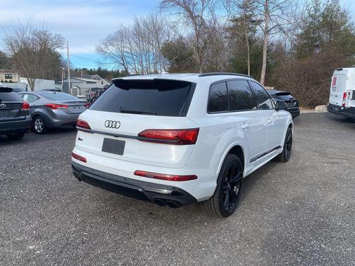 2020 Audi SQ7 4.0T Premium Plus