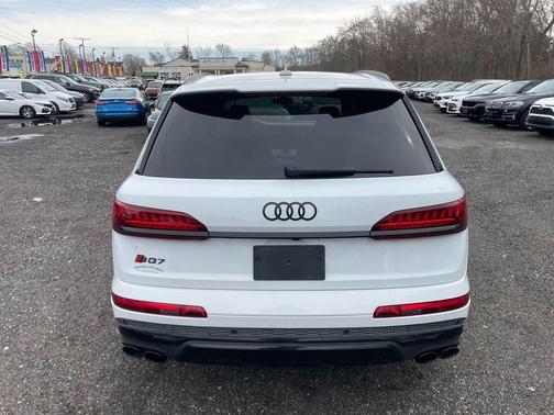2020 Audi SQ7 4.0T Premium Plus