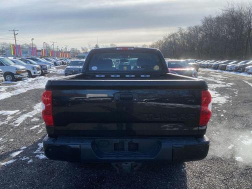 2016 Toyota Tundra SR5