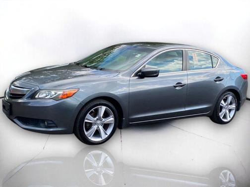 2013 Acura ILX 2.0L Technology