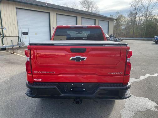 2022 Chevrolet Silverado 1500 Custom Trail Boss