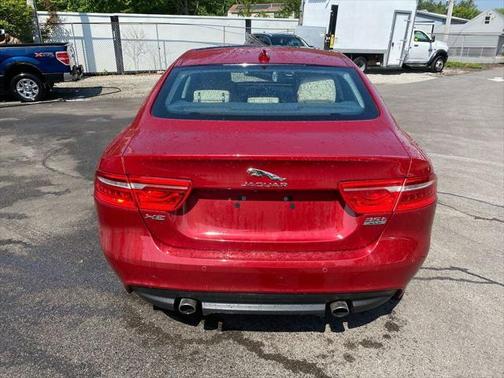 2017 Jaguar XE 35t Premium